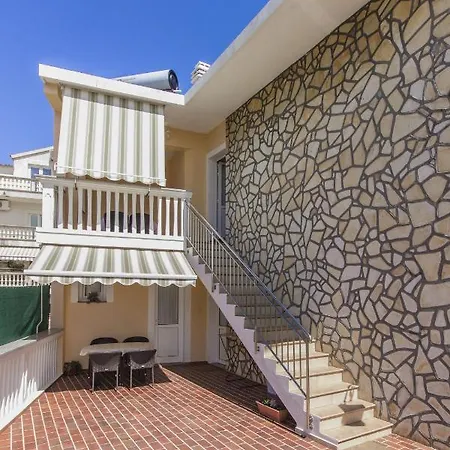 Konta Center * Vodice