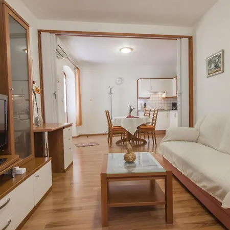 Konta Center Apartamento Vodice