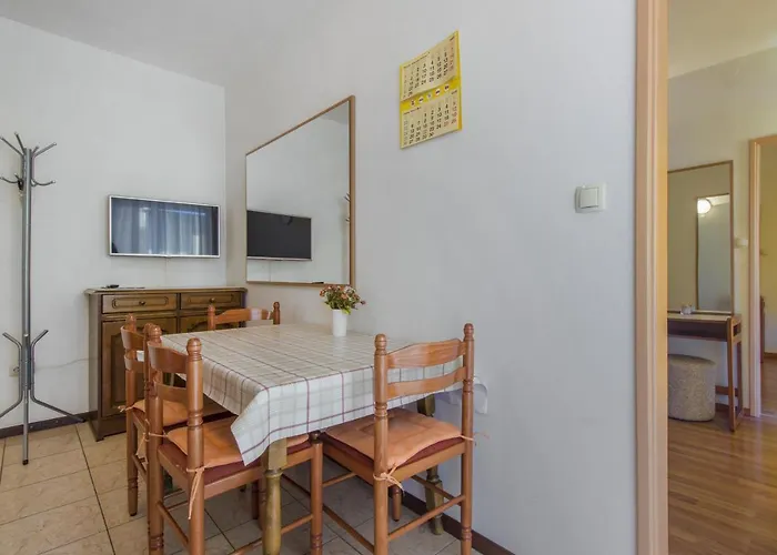 Appartement Konta Center *