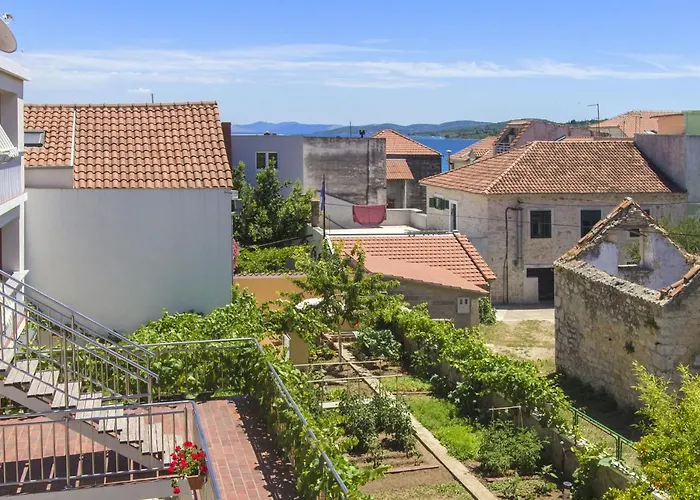 Appartement Konta Center *