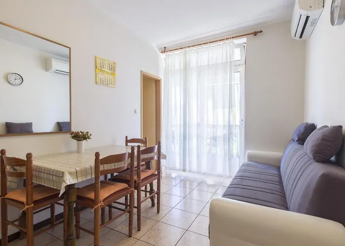 Apartman Konta Center